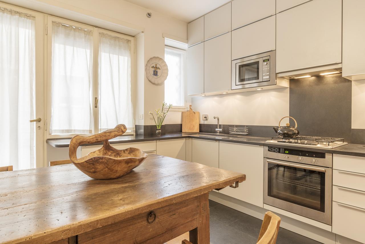 Micheli 4Pax Apartment With Terrace Roma Esterno foto